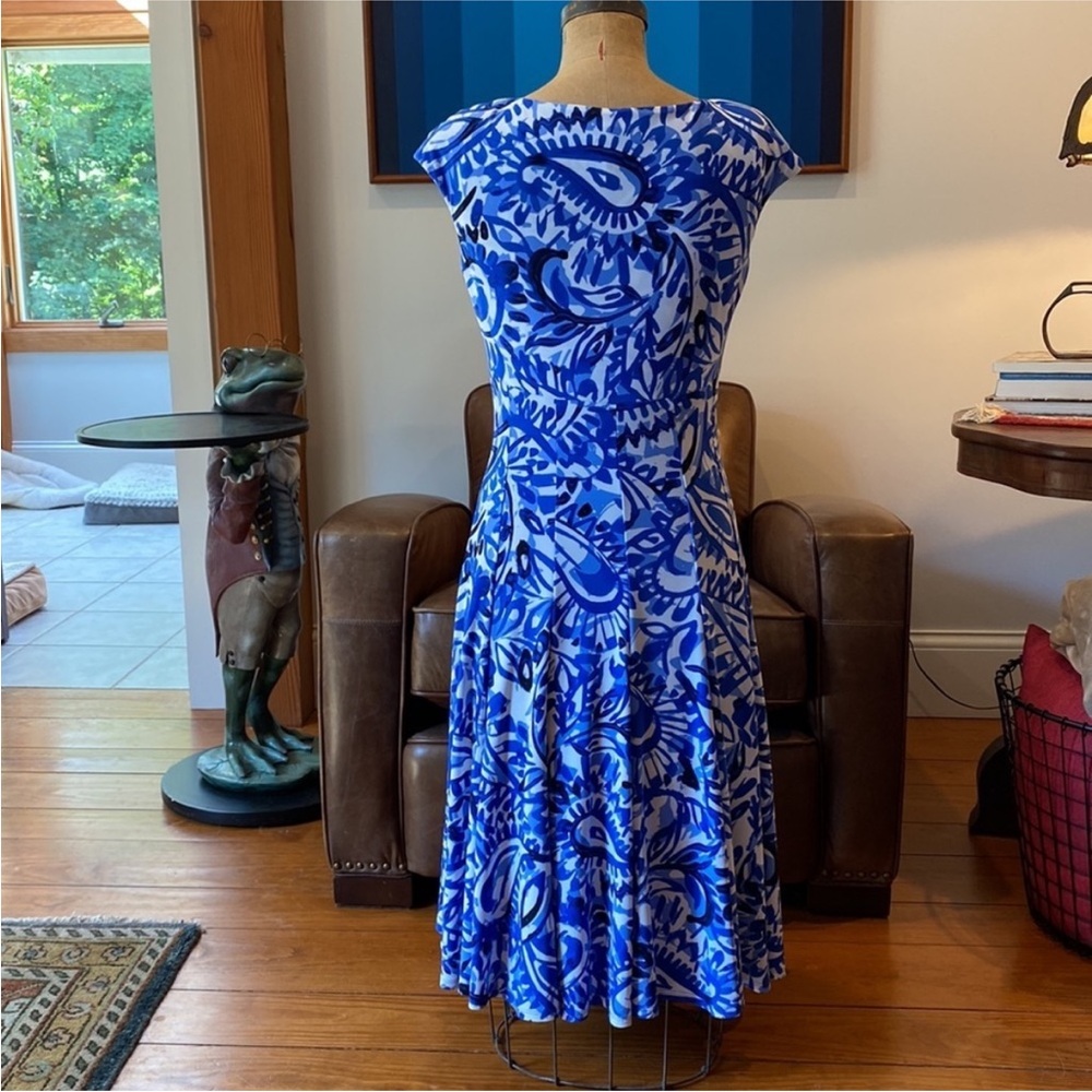 Lauren Ralph Lauren Blue & White Print Fit & Flare Dress Size 6 NWOT - Picture 9 of 9